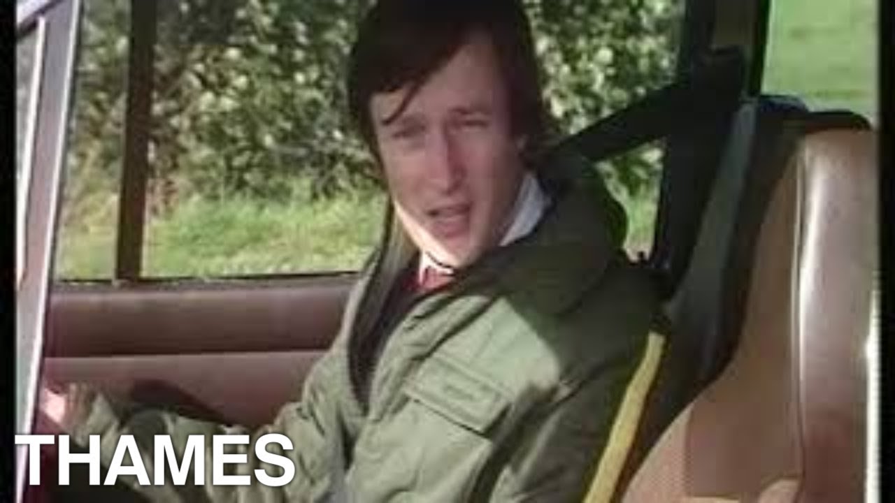 Retro Car review | Volvo 343 | Vintage Car | Drive In | 1976
