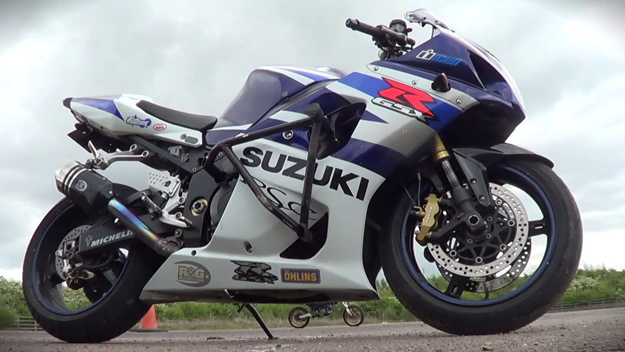 WHEELIES STUNTS / SUZUKI GSXR 1000 / VERTICALHOOLIGAN