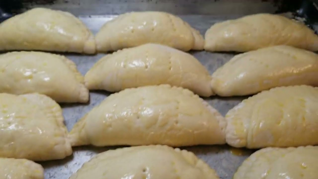 HOW TO MAKE MEAT PIE