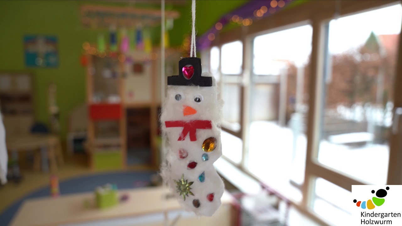 Der Kindergarten Holzwurm aus Roßtal stellt sich vor. Imagefilm Kita evangelische Kirche