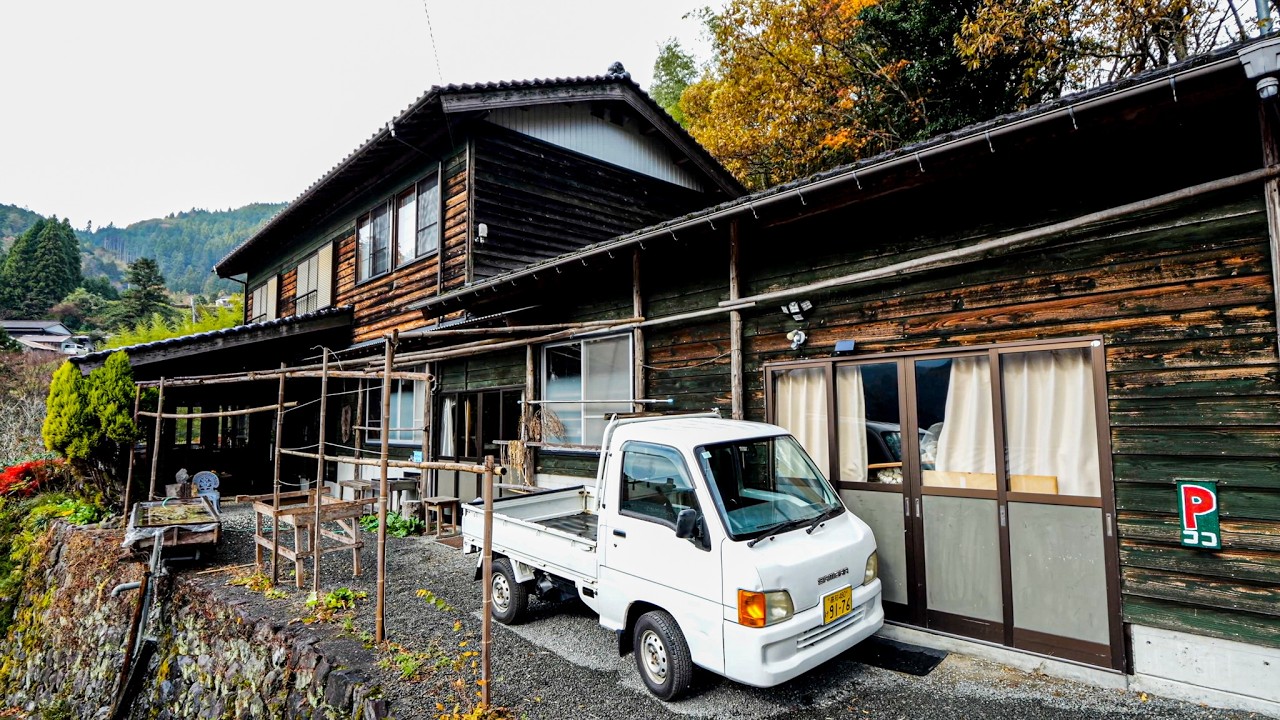 A Dutchman who continues to make washi paper alone deep in the mountains of Japan