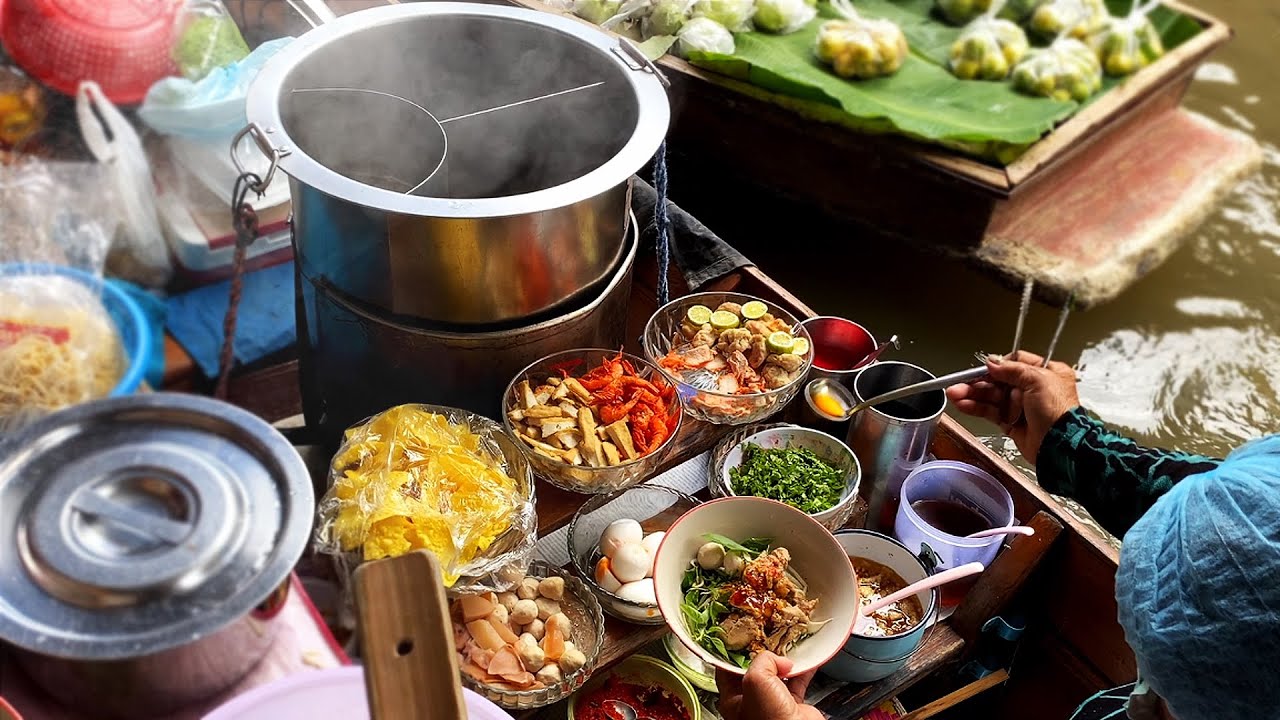 Thai Street Food at Damnoen Saduak Floating Market