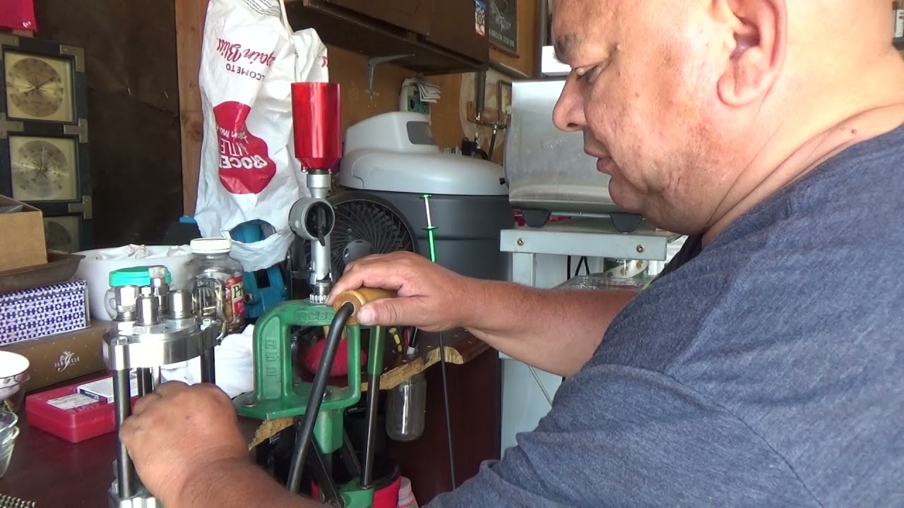 Loading the .32 S&W with the LEE 100gn Bullet.