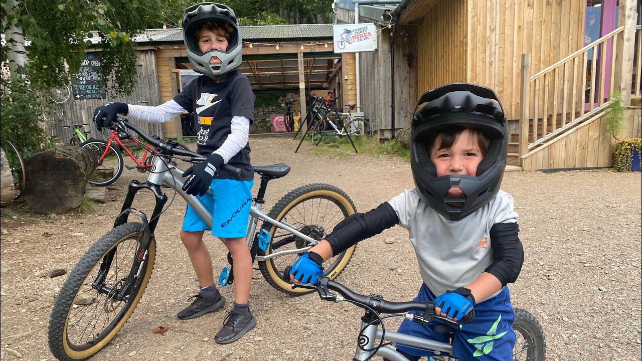 Bell Sanction 2 X 2 @ Comrie Croft, Scotland, 31 August 2025