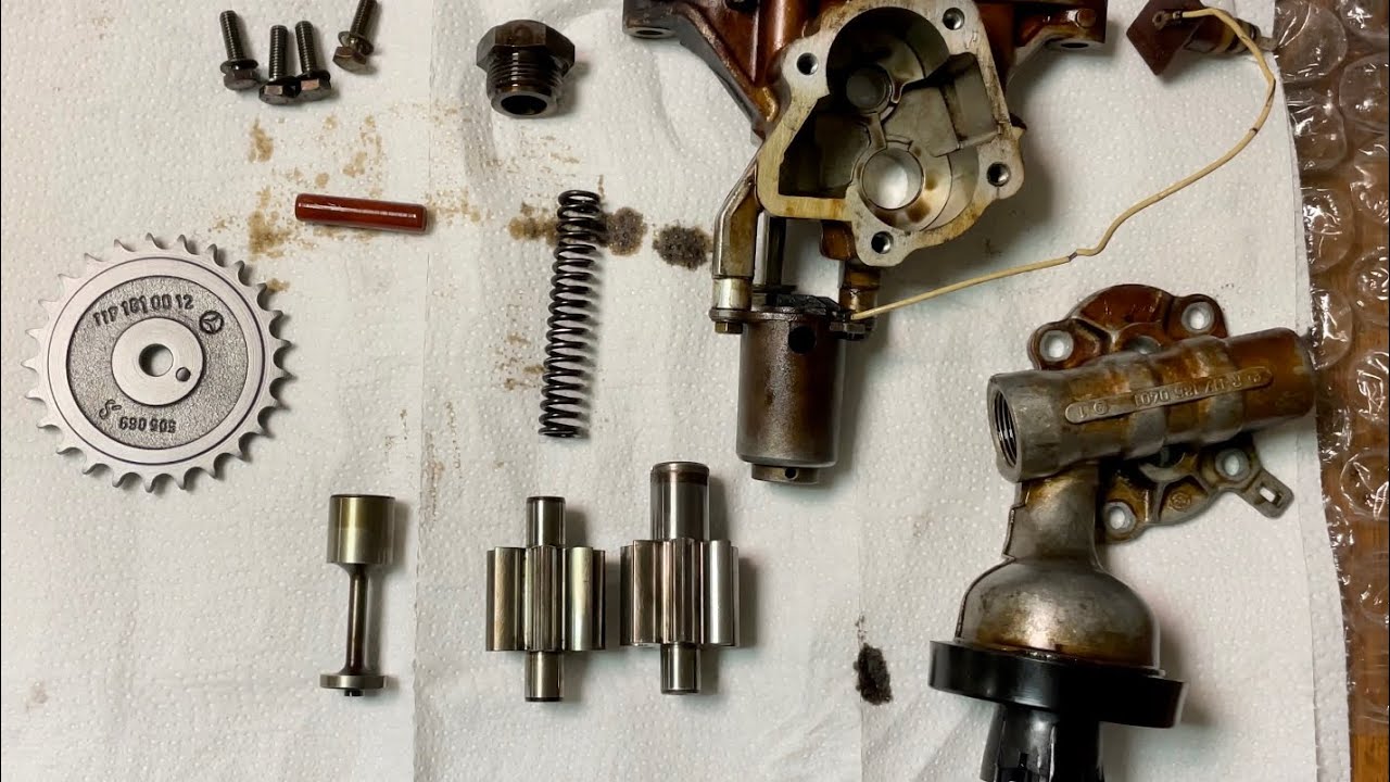 Mercedes Benz 560SEL MY 89 - rebuilding the Oil Pump of a M116 / M117 engine