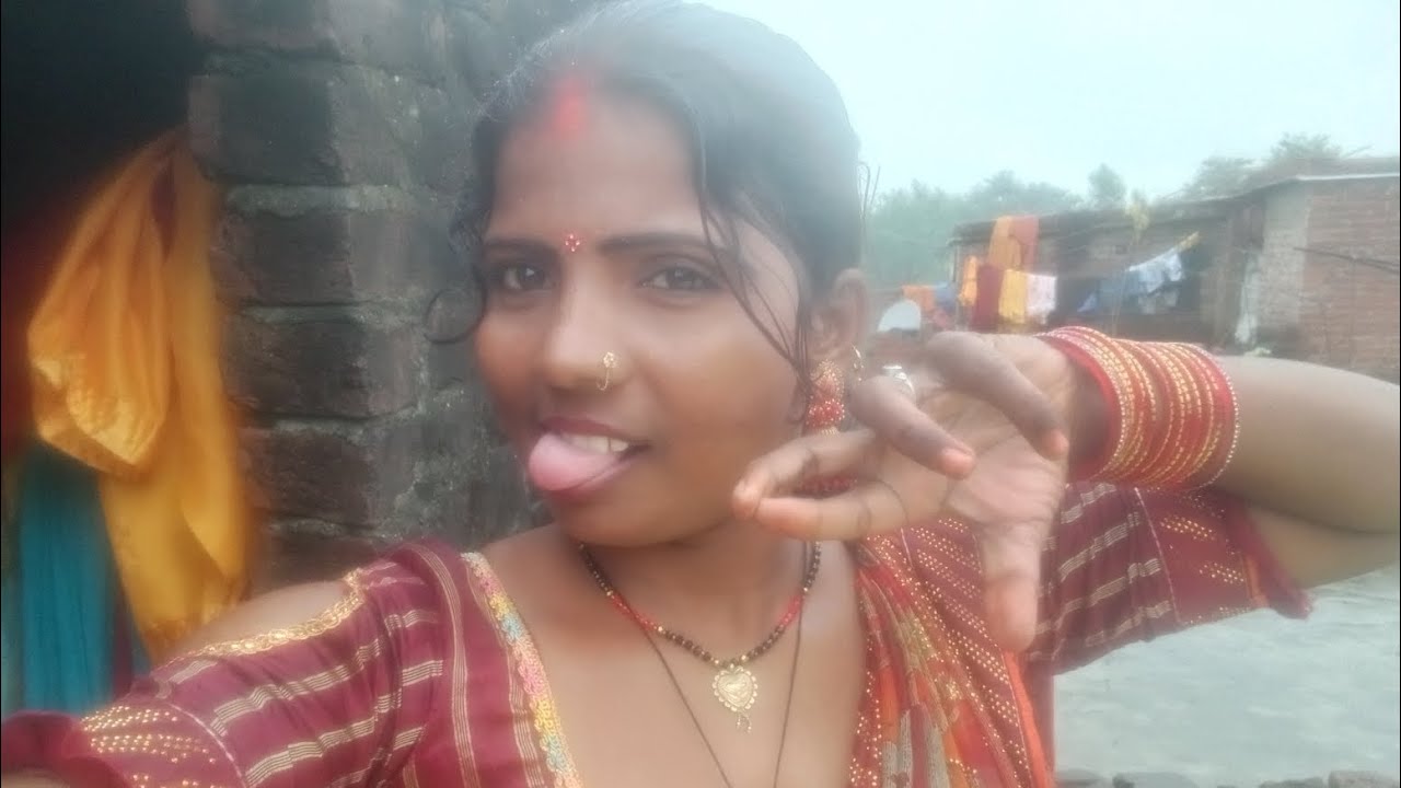 Barish ke maja uthaie doston support kariye