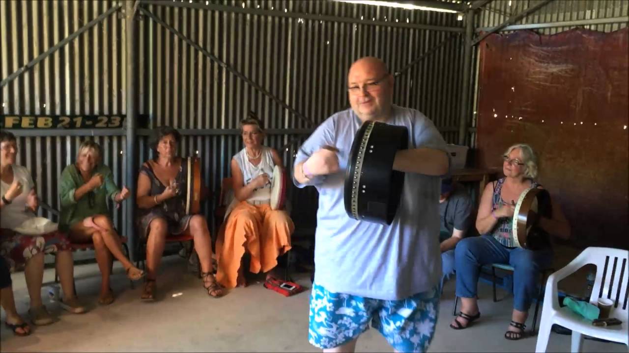 Didjeridoo & Bodhran Jam with Gino Lupari at Cobargo Folk Festival