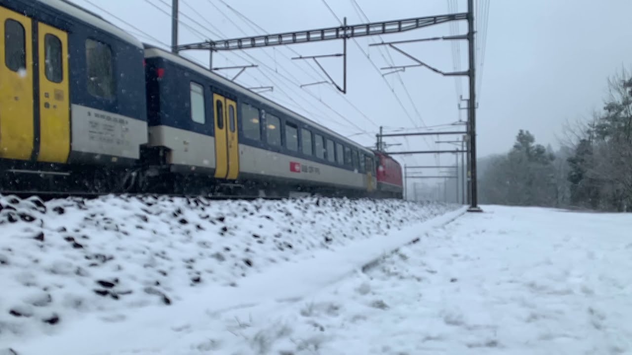 TRAINS IN SNOWSLOMO - SBB Ersatzzug