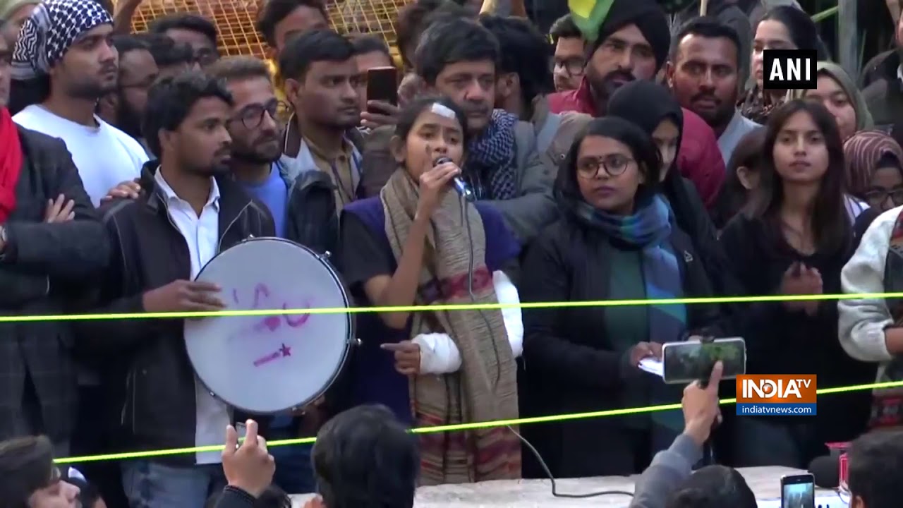 It all started with Kashmir lockdown: Aishe Ghosh joins protest at Jamia