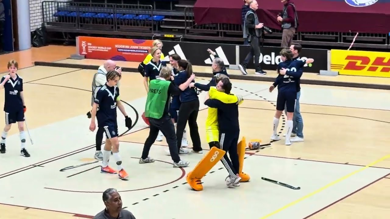 Samenvatting NK zaalhockey Finale Pinoke J16- Klein Zwiterland J16 (08-02-2026)