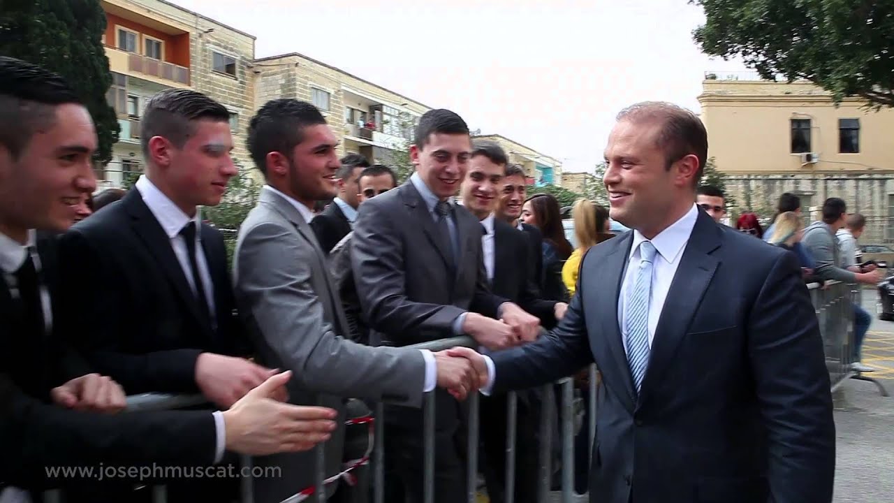 A Day on the Campaign Trail