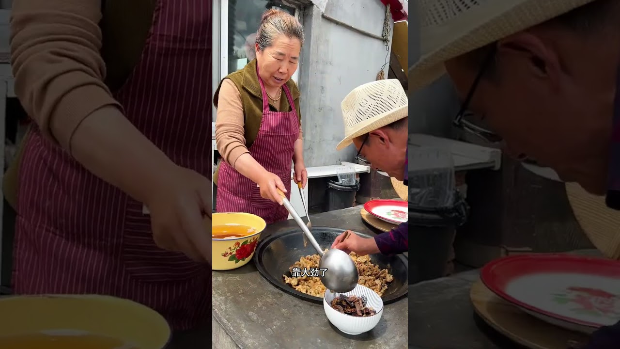 看看俺老婆婆包的酸菜油滋啦饺子 有没有人懂这一口的美味太哇塞了！#记录我的农村生活 #酸菜油滋啦饺子