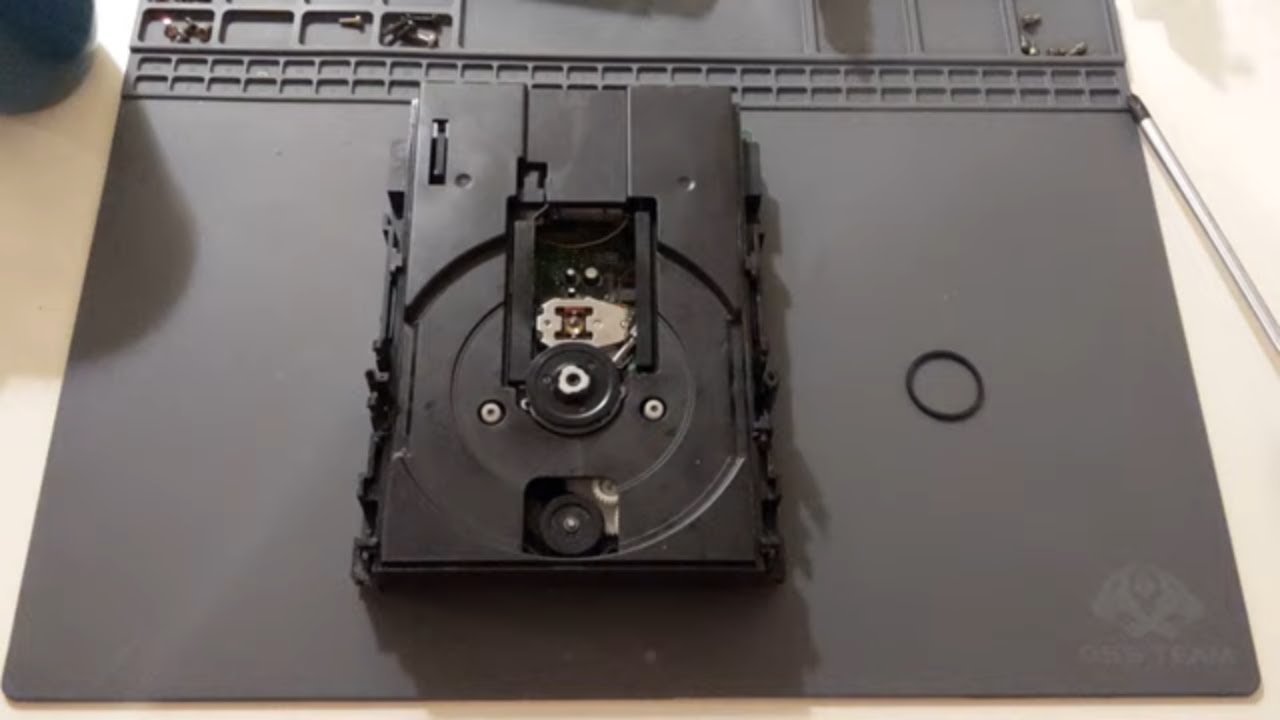 Fixing or replacing a Panasonic 3DO FZ-1 loading tray belt