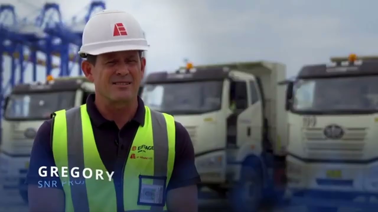Tema Port History