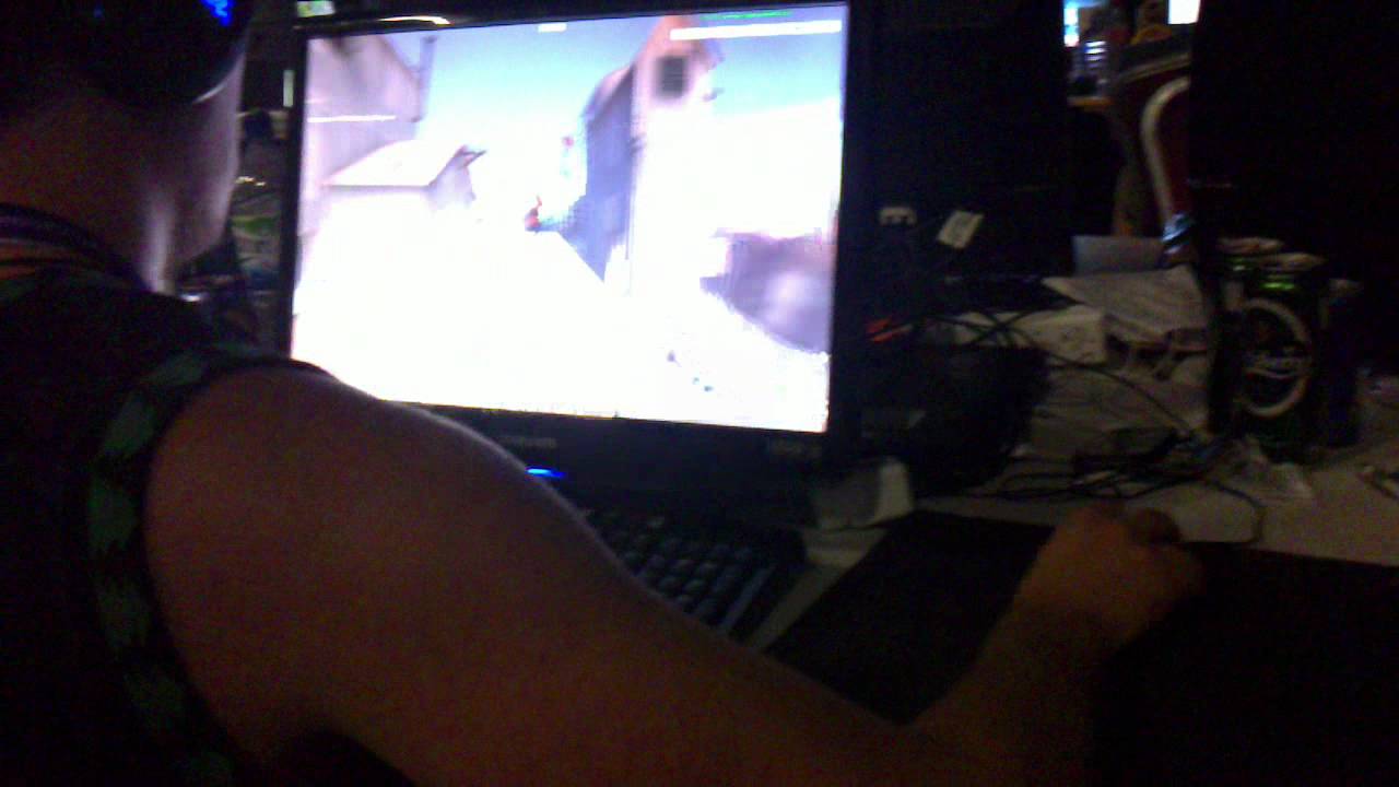 TF2 @ i43 // FREE BEAVERN!