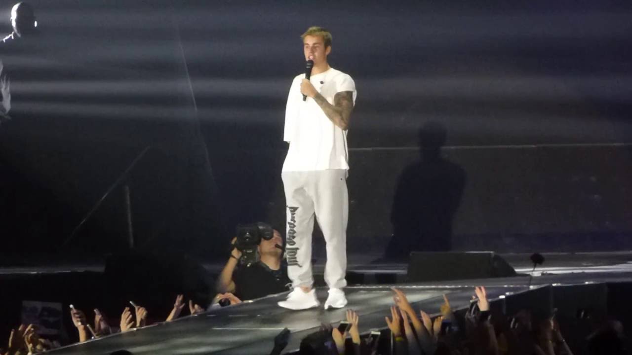 Justin Bieber - Live Is Worth Living (HD) - Arnhem 09-10-2016