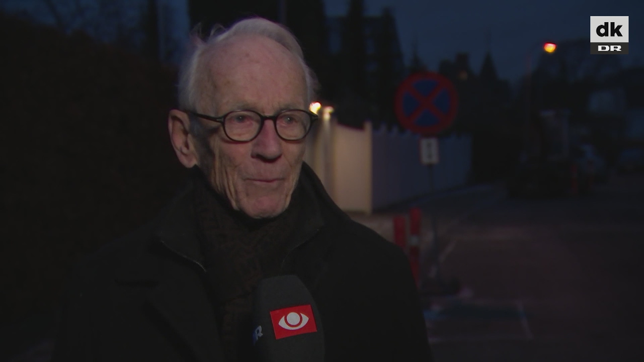 Fabricius-Bjerre om Svend Asmussen: En af de største jazzmusikere - DR Nyheder