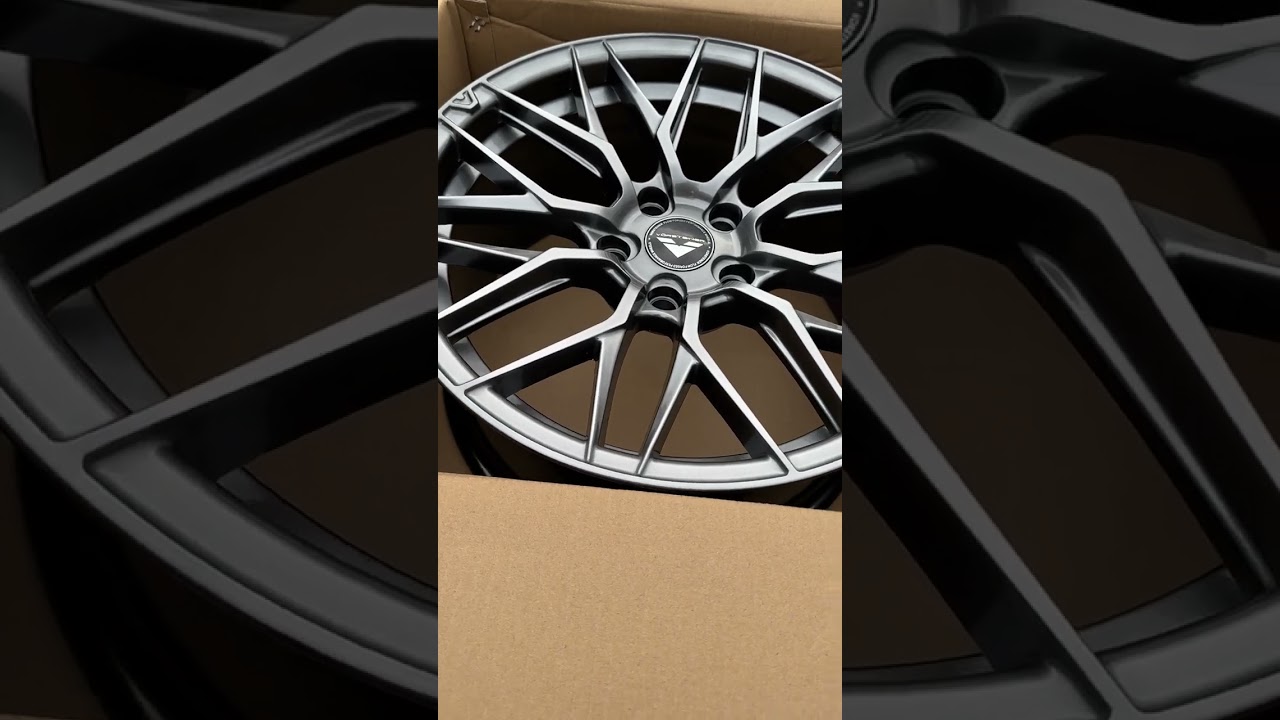 Vorsteiner V-FF 107 VS R17