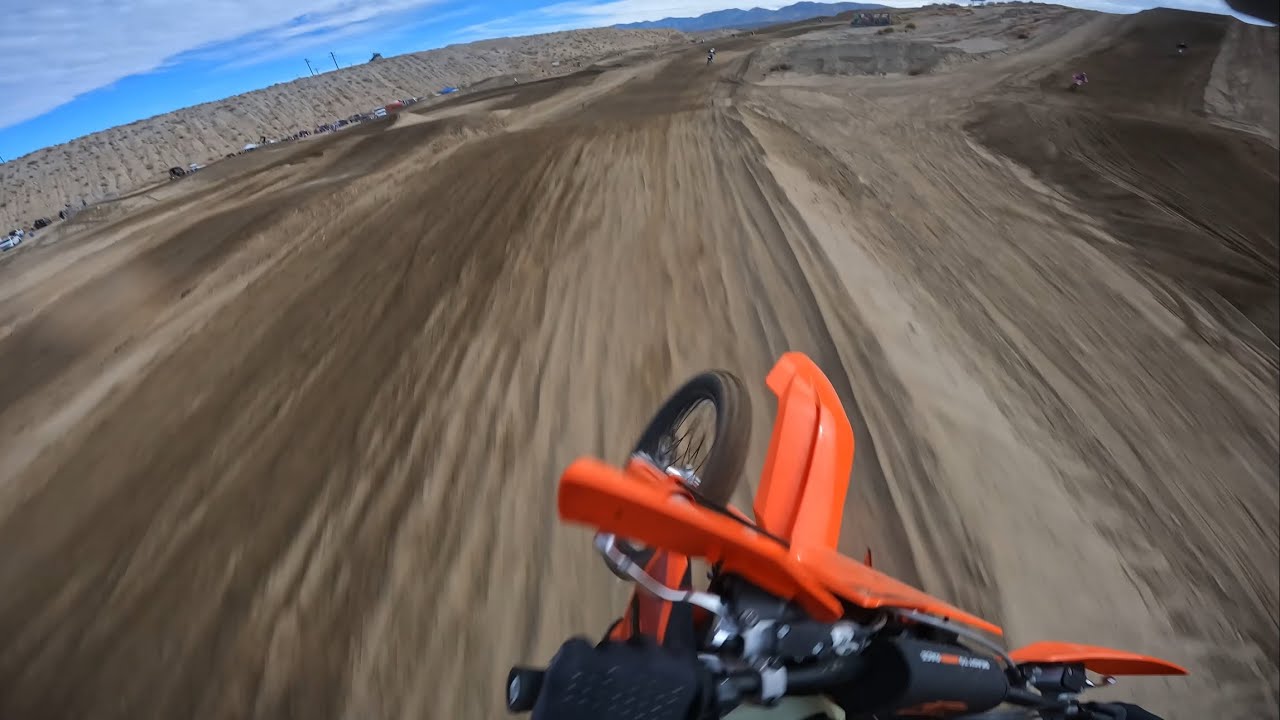 Managing traffic on my KTM 350 on LACR’s last day open!!