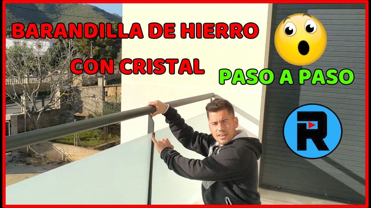 BARANDILLA DE HIERRO CON CRISTAL