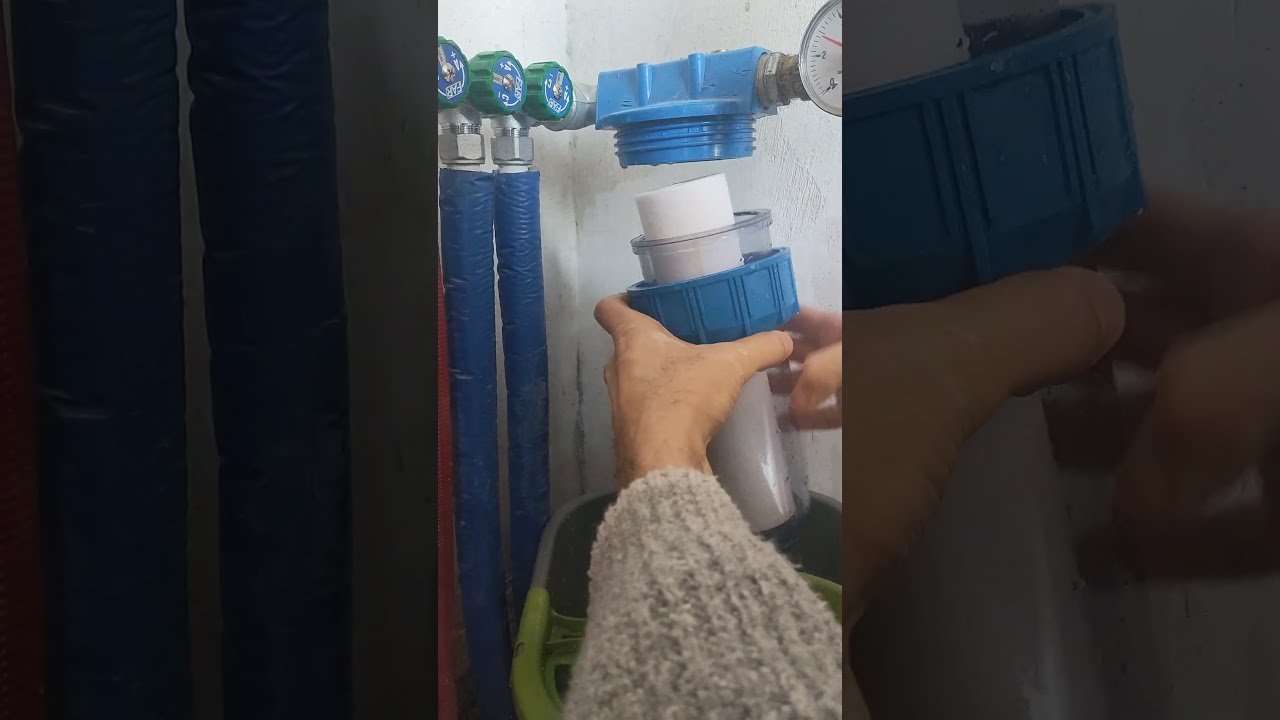 Come sostituire il filtro sedimenti per l'acqua in 2 minuti!