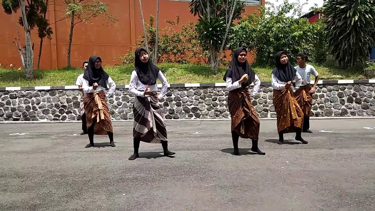Tari Wulanggatho - SMK Negeri 1 Temanggung
