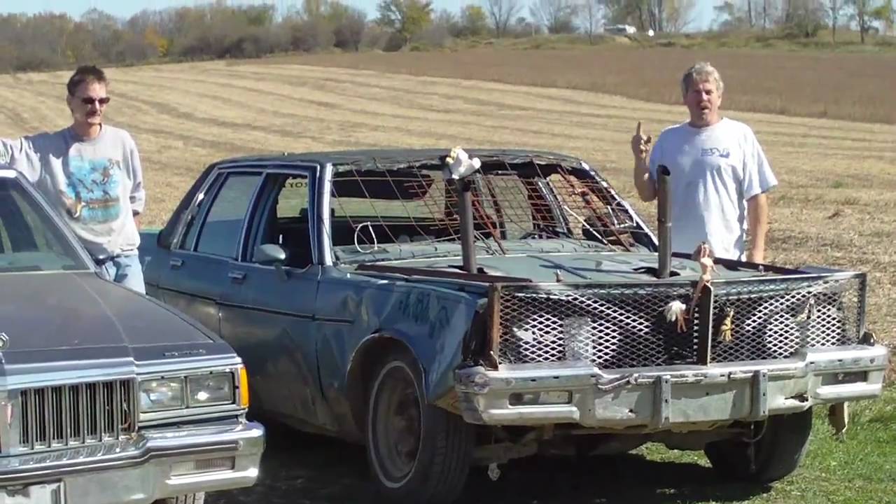 CrazyCarClub - BATTLE OF THE CHEVIACS FIELD RACE AT DAVIDSFARM