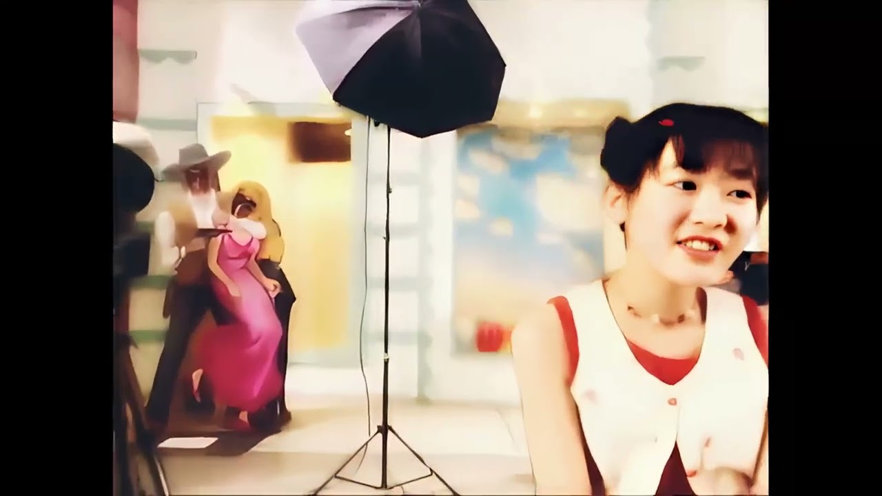 Aki Maeda ~Naisho no Kimochi (AI 4k, 60fps)