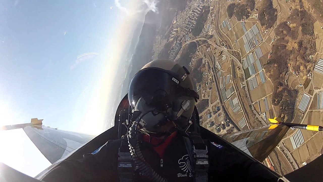 블랙이글스 (Black Eagles) 내부영상