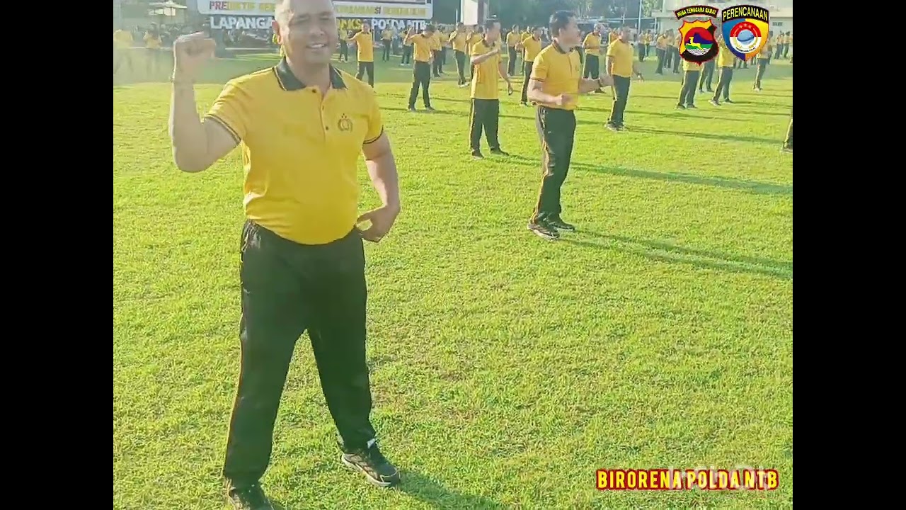 BIRORENA POLDA NTB MELAKSANAKAN OLAHRAGA BERASAMA