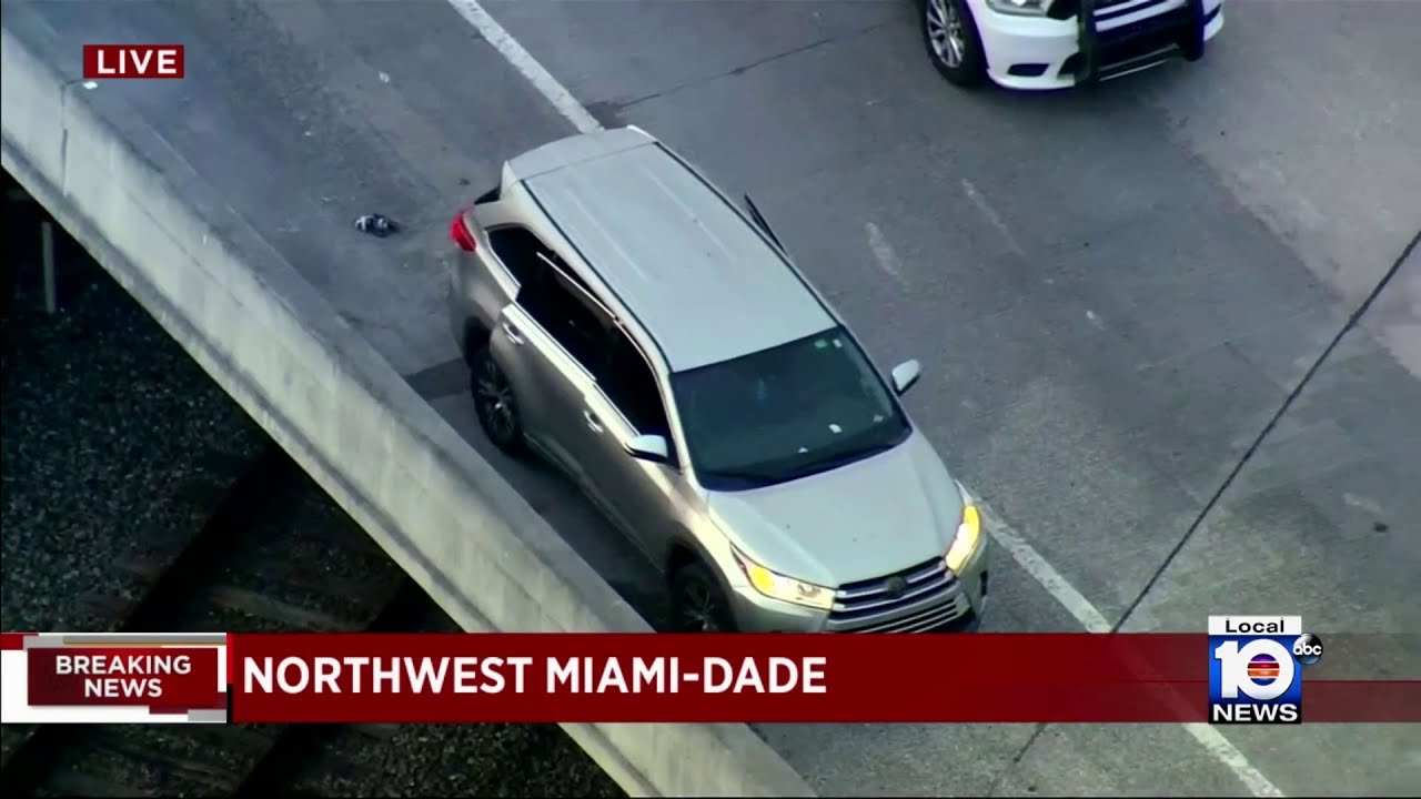 2 kids pronounced dead after being found in car on side of I-95