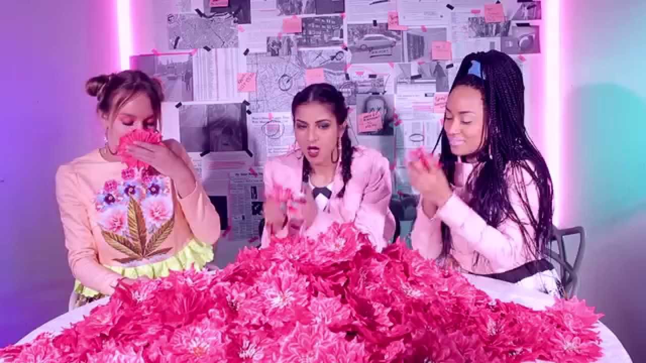 AMFI presents: Kitsch Kitsch Bang Bang