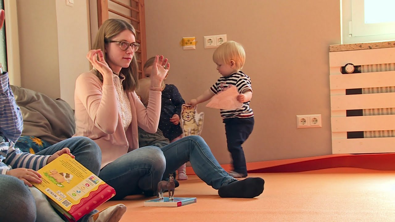 Zeichensprachekurs für Babys | SWR | Landesschau Rheinland-Pfalz