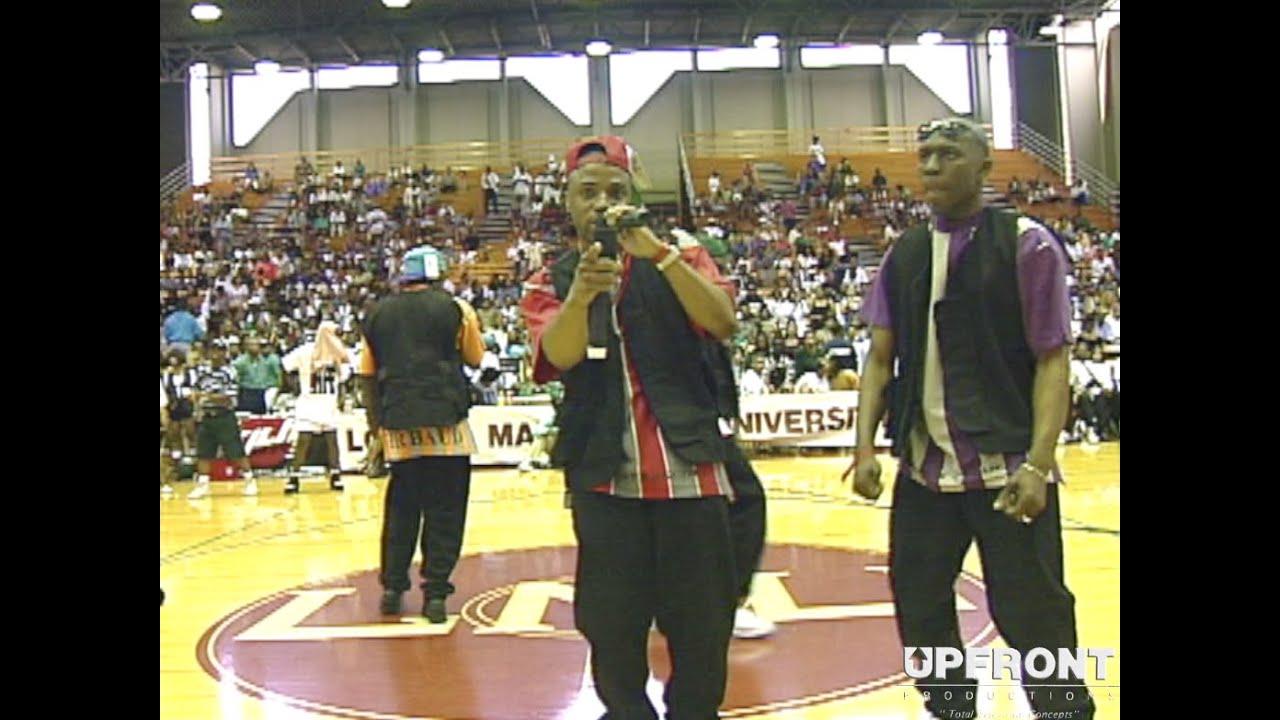 Blackstreet performing 