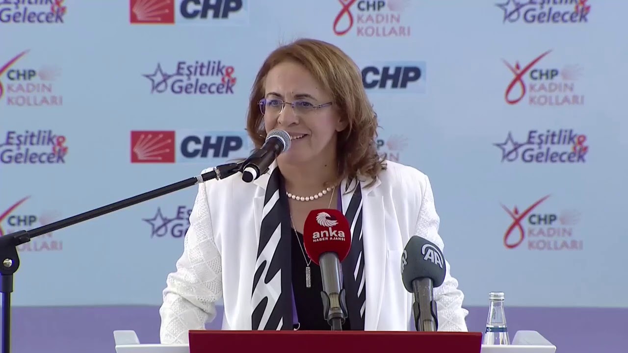CHP 14.OLAĞAN KADIN KOLLARI KURULTAYI