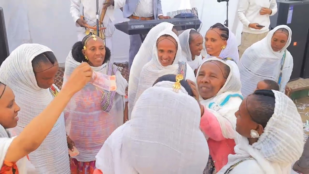 እንቛዕ ብርሃን ረአኩም እንቛዕ  ደስ በለኩም ዝገርም ስራሕ ምድምፃዊ ተኽለ አብ ዓድግራት ዋላኹ