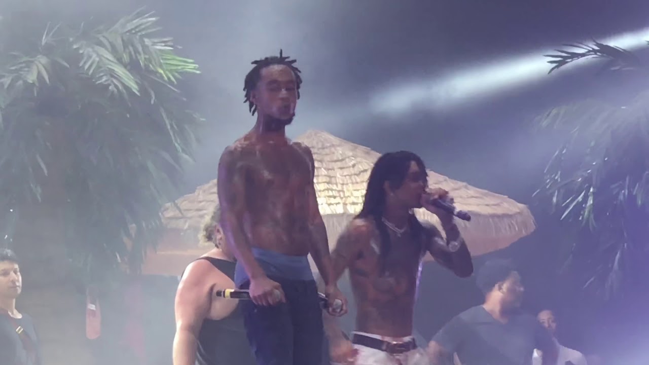 Rae Sremmurd Sway Lee gets hit in the face with phone thrown from crowd Dallas