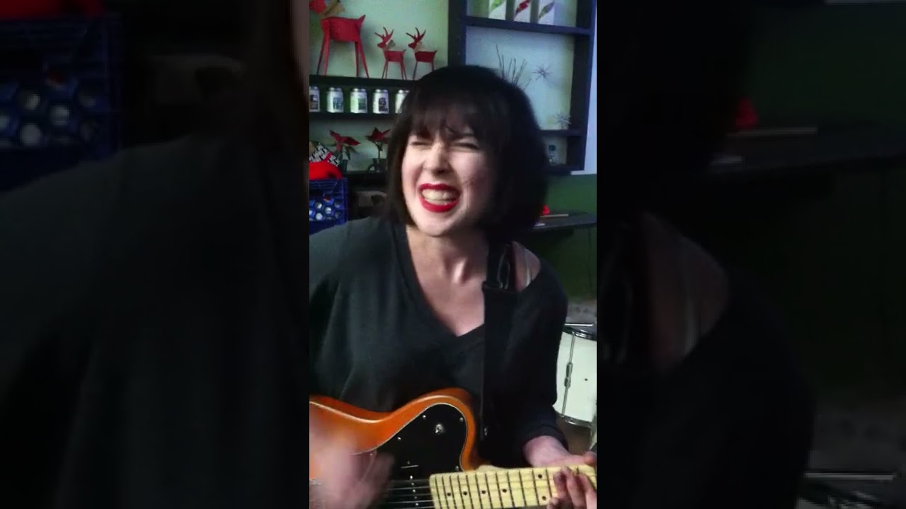 Psychedelic Rock - Yellowteeth live @ Pickles Deli, Sackville, NB. 8 Dec '11