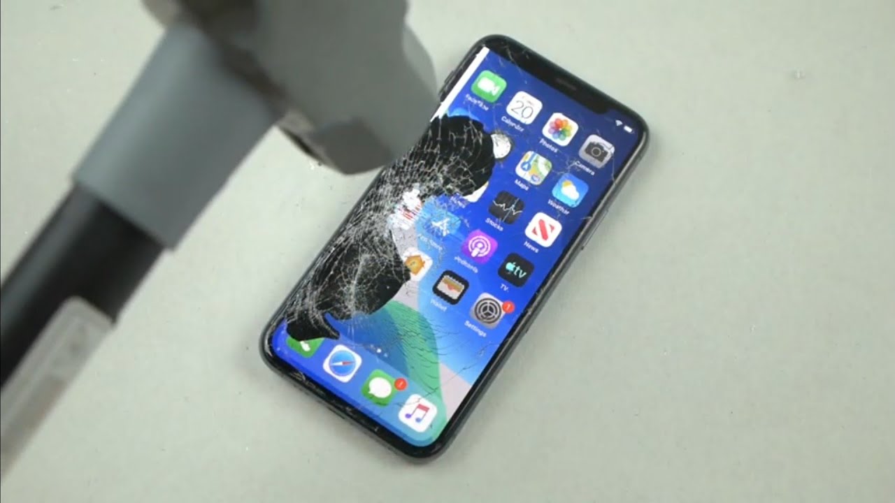 iPhone 11 Pro Hammer & Knife Scratch Test!