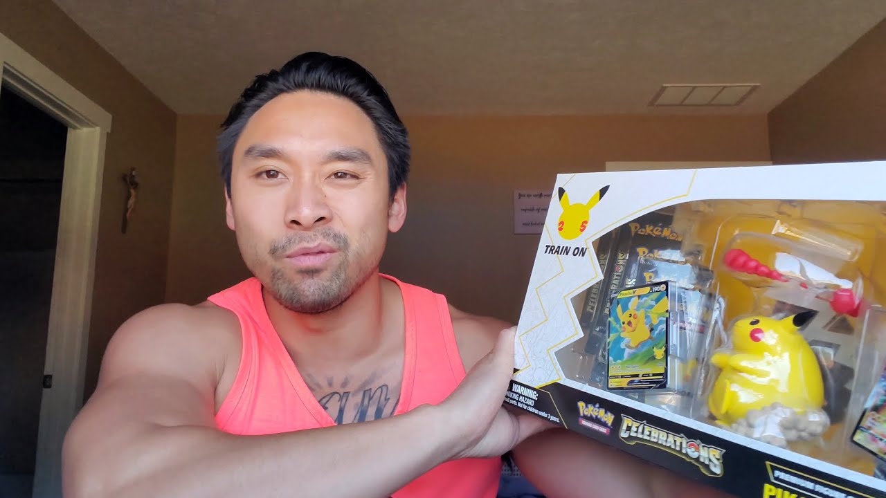 Celebrations Pikachu Vmax Premium Figure Collection | Pokemon