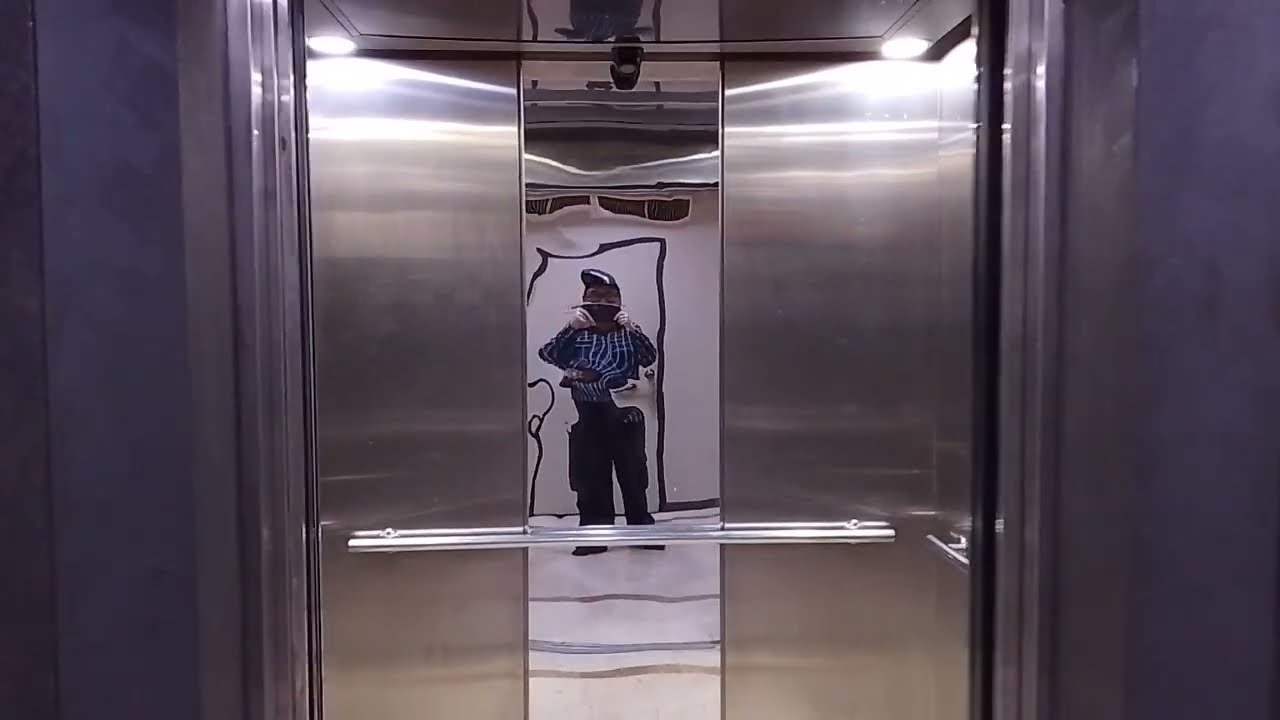 Elevator Tour of Ariva Gateway Building - Kuching Sarawak, MY