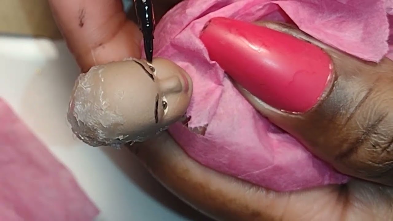 PAINTING DOLL FACES and ADDING CHARACTER