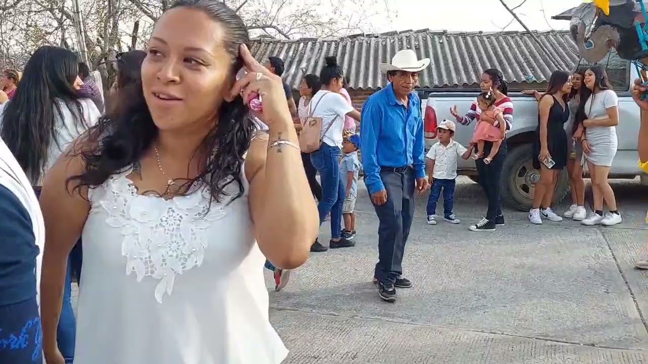 San Jose Teneria asi  conviven con sus invitados en sus fiestas......... TROMPETISTA ALEGRE OFICIAL