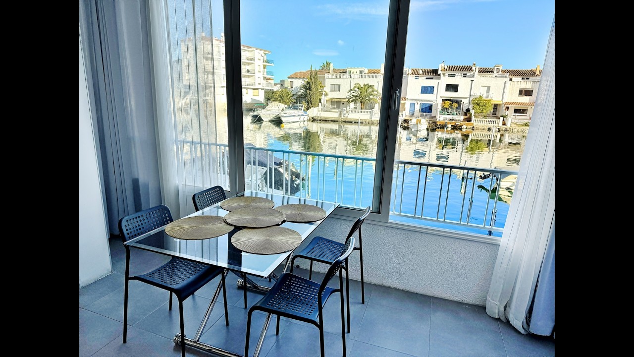 Empuriabrava - En Vente Appartement rénové, belle vue marina