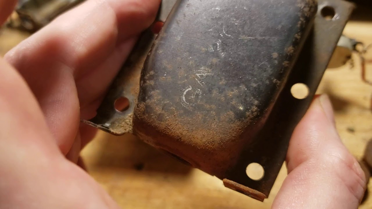 How I Restore a Destroyed Guitar Amp - Gibson GA-6 - Part 2