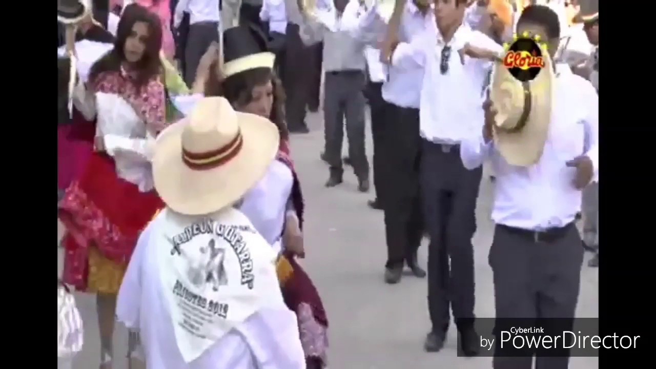 4 de Agosto - lejos de tí - 4 de Agosto(versión chonguinada ) - FLOR PUCARINA