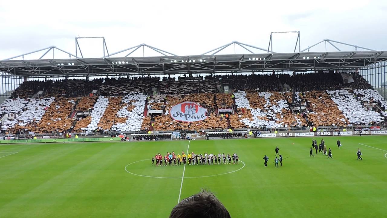 St Pauli Pre match - the bell tolls