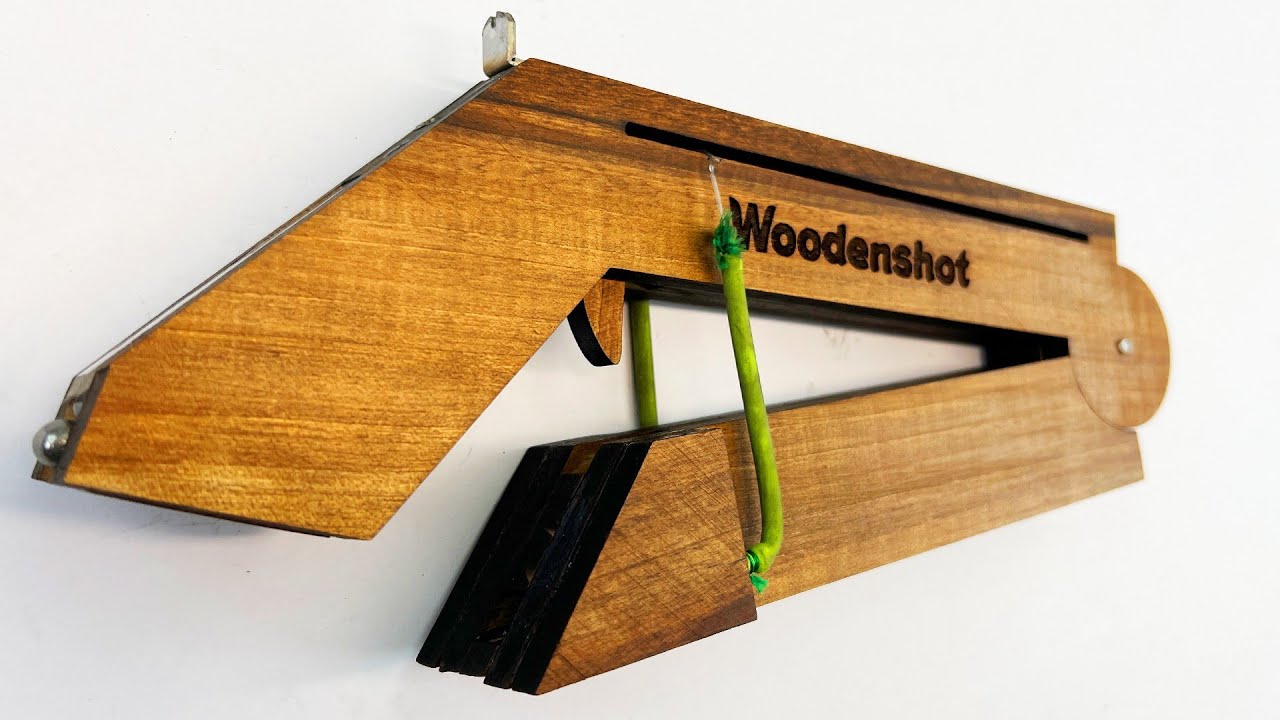 Handcrafted Wooden Slingshot – A Creative Woodworking Build