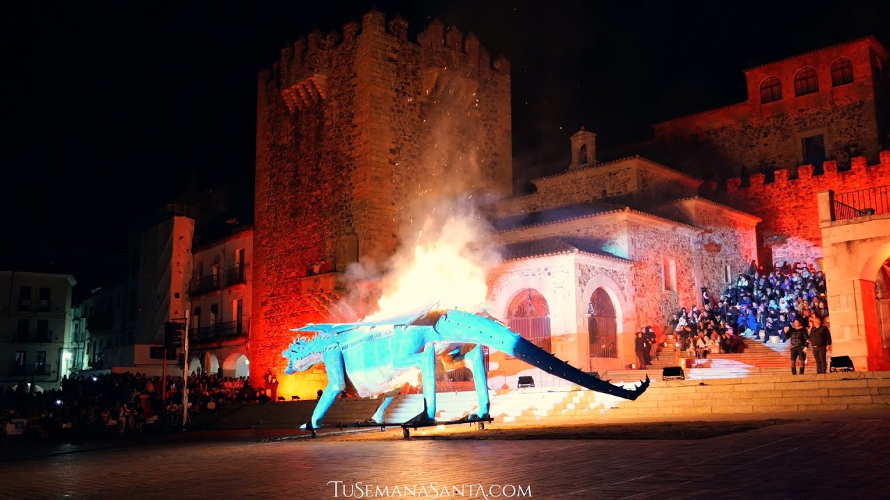 Resumen del desfile del Dragón de San Jorge [4K] Cáceres 2025