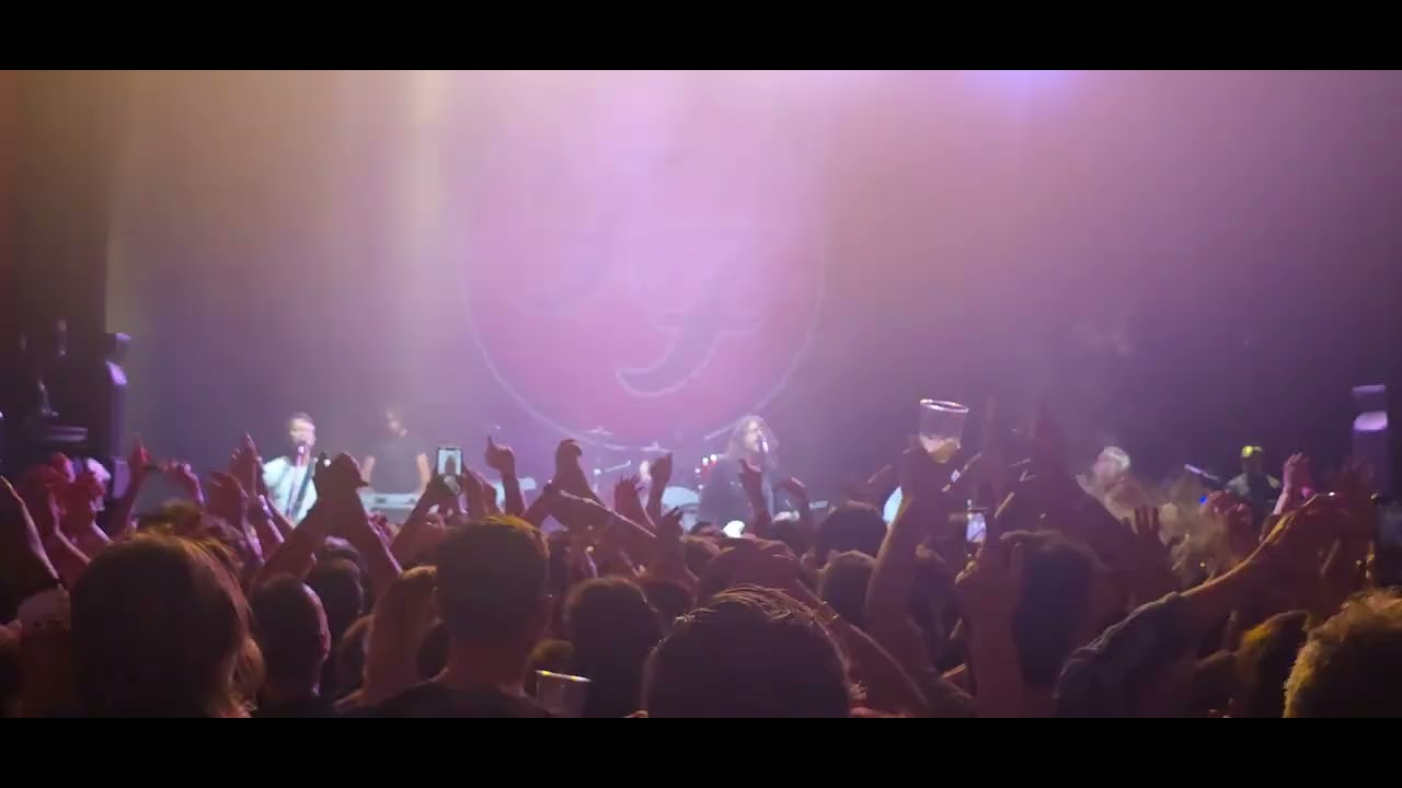 Foo Fighters - Walk (Full) Shepherd's Bush Empire 25/2/26